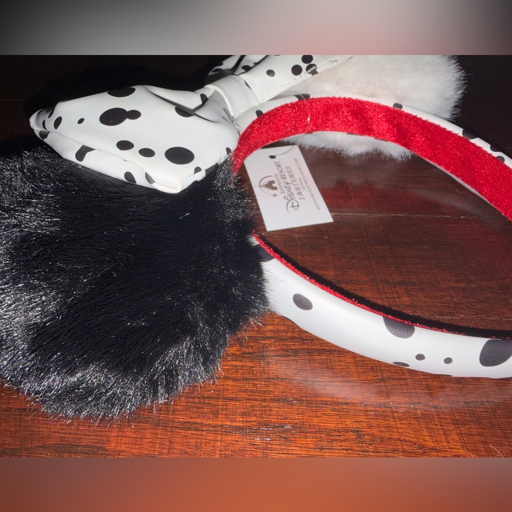 Themed 101 Dalmatian Minnie Mouse Ears Headband NWT - Picture 4 of 4
